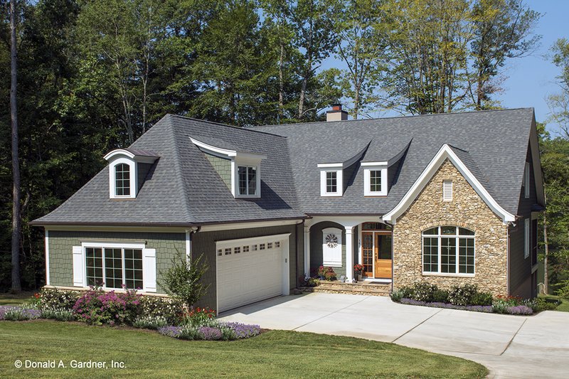 Architectural House Design - Cottage Exterior - Front Elevation Plan #929-960