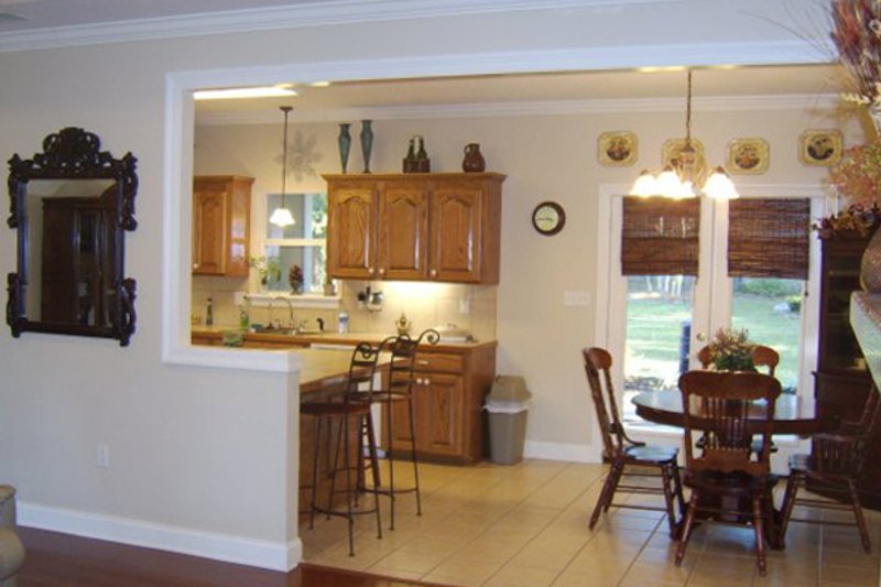 Dream House Plan - Photo 4 for Southern House Plan #21-208 - 3 bed, 2 bath