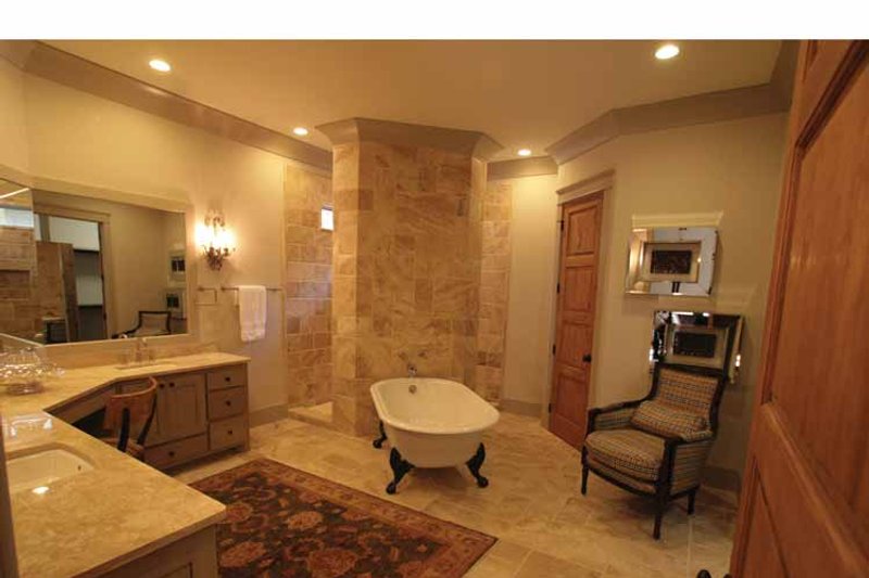 Architectural House Design - Interior - Master Bathroom for Bungalow House Plan #37-278 - 4 bed, 4.5 bath