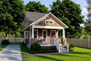 Bungalow Exterior - Front Elevation Plan #79-318