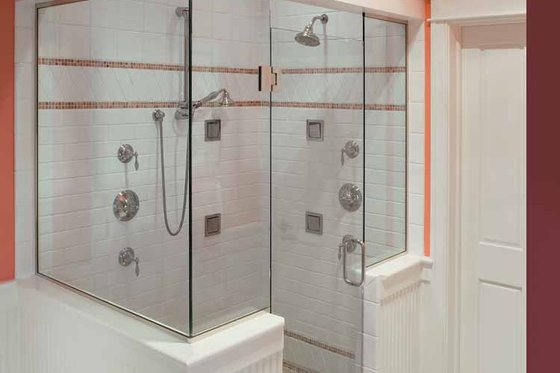 Interior - Master Bathroom for Craftsman House Plan #928-229 - 5 bed, 4.5 bath