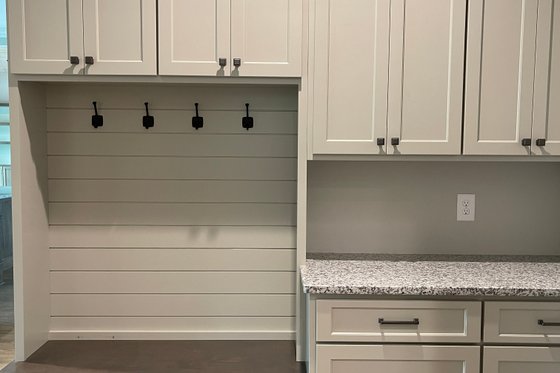 Interior - Other for Craftsman House Plan #437-124 - 3 bed, 3.5 bath