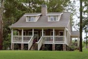 Colonial Style House Plan - 3 Beds 2 Baths 1451 Sq/Ft Plan #17-2761 