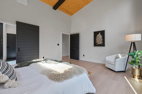 Interior - Master Bedroom 2 for Contemporary House Plan #1070-215 - 3 bed, 3 bath