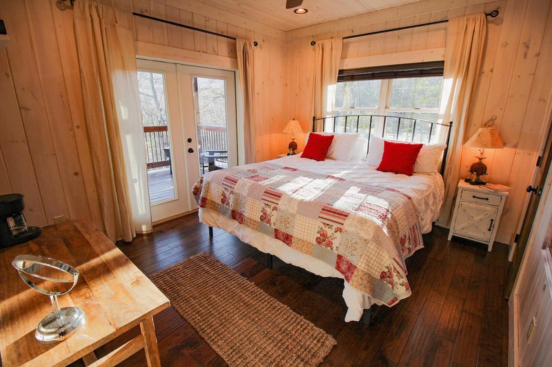 Architectural House Design - Interior - Master Bedroom for Cabin House Plan #123-119 - 2 bed, 2.5 bath