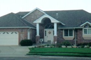 Traditional Exterior - Front Elevation Plan #5-176
