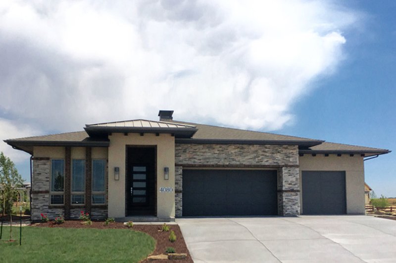 Dream House Plan - Exterior - Front Elevation 3 for Ranch House Plan #1069-5 - 2 bed, 2 bath