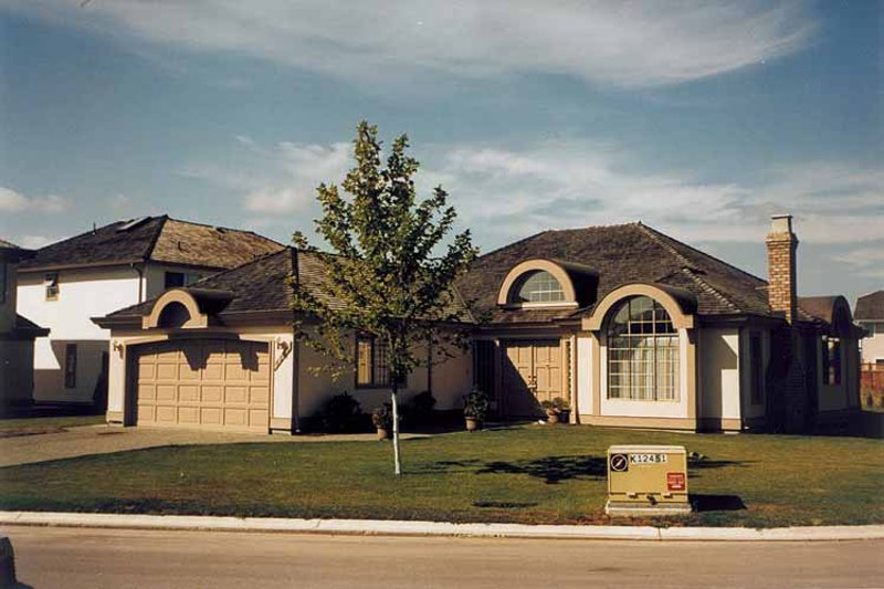 Dream House Plan - Exterior - Front Elevation 3 for Contemporary House Plan #47-742 - 3 bed, 2 bath
