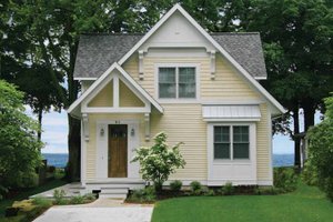 Bungalow Exterior - Front Elevation Plan #928-191