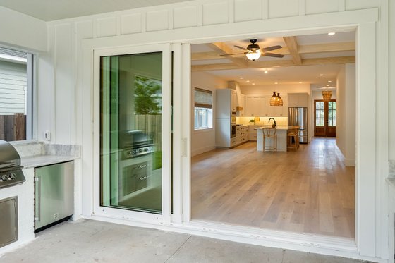 Interior - Family Room for Farmhouse House Plan #461-76 - 4 bed, 4 bath