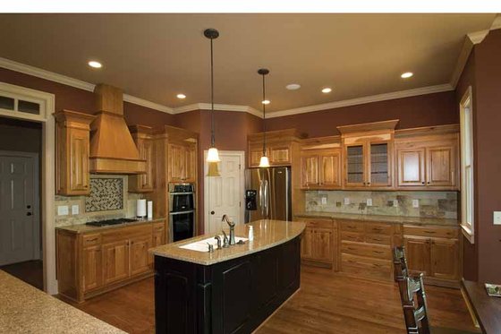 Interior - Kitchen 1 for Country House Plan #54-367 - 3 bed, 2.5 bath