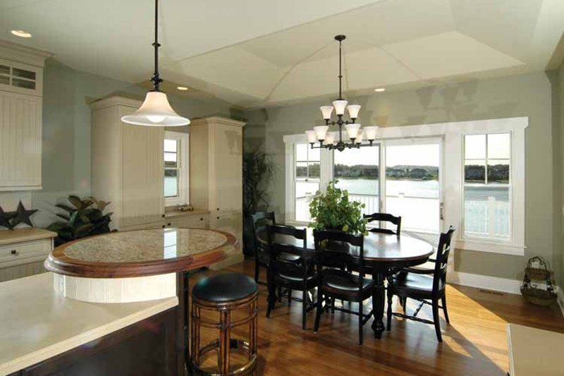 Home Plan - Interior - Dining Room for Craftsman House Plan #928-91 - 3 bed, 3.5 bath
