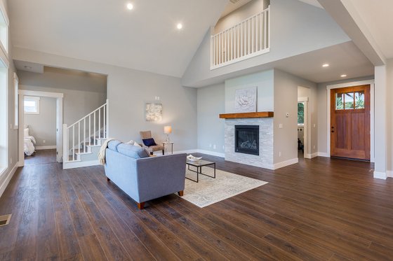 Photo 3 for Craftsman House Plan #1070-29 - 4 bed, 2.5 bath