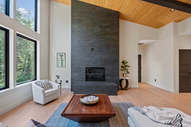 Dream House Plan - Interior - Family Room for Contemporary House Plan #1070-215 - 3 bed, 3 bath