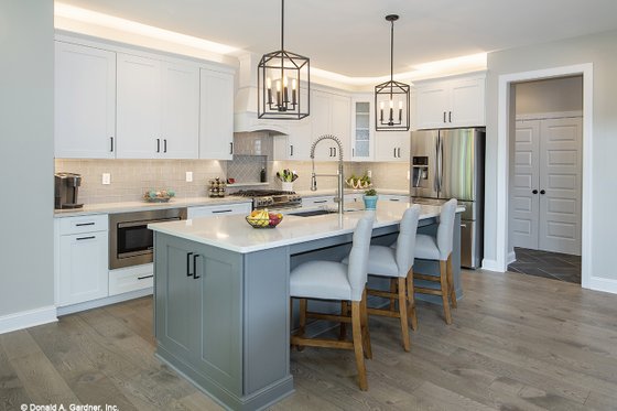 Interior - Kitchen for Craftsman House Plan #929-60 - 4 bed, 3.5 bath