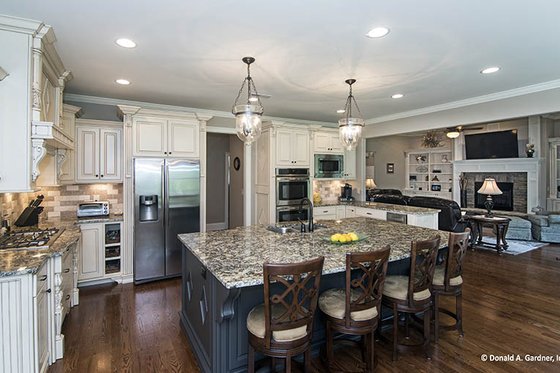 Interior - Kitchen 1 for Country House Plan #929-969 - 4 bed, 3 bath