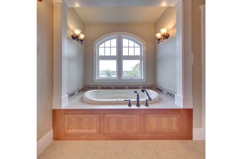 Dream House Plan - Photo 9 for Country House Plan #124-967 - 3 bed, 3.5 bath