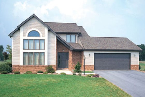 Exterior - Front Elevation for Traditional House Plan #312-330 - 3 bed, 2.5 bath