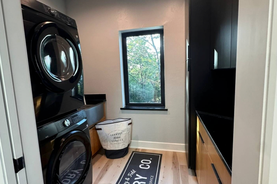 Interior - Laundry for Contemporary House Plan #1070-7 - 3 bed, 3 bath