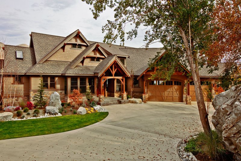 Dream House Plan - Craftsman Home Plan
