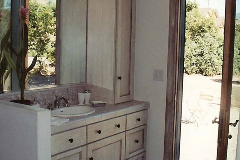 House Blueprint - Interior - Master Bathroom 1 for Mediterranean House Plan #937-16 - 5 bed, 4 bath