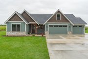 Ranch Style House Plan - 3 Beds 2 Baths 2330 Sq/Ft Plan #1070-154 