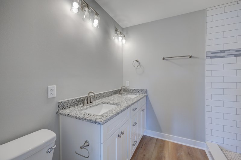 Dream House Plan - Interior - Master Bathroom for Traditional House Plan #20-2177 - 3 bed, 2.5 bath