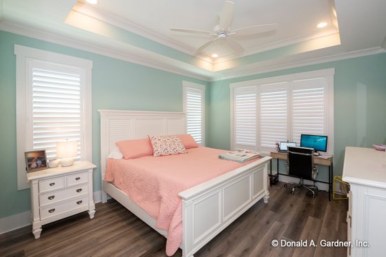 Interior - Master Bedroom for Craftsman House Plan #929-1082 - 3 bed, 2.5 bath