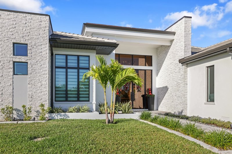 House Blueprint - Exterior - Front Elevation 6 for Contemporary House Plan #930-533 - 3 bed, 3 bath