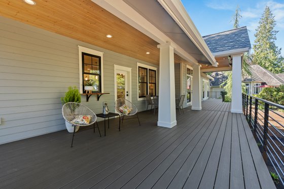 Photo 6 for Traditional House Plan #1070-58 - 3 bed, 2.5 bath