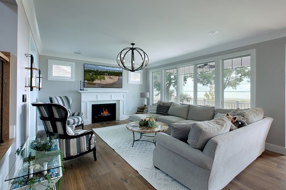 Interior - Family Room for Cottage House Plan #928-400 - 4 bed, 4 bath