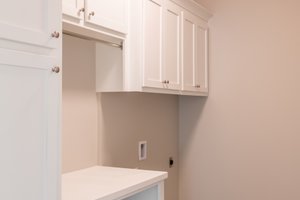 Interior - Laundry for Craftsman House Plan #430-157 - 3 bed, 2 bath