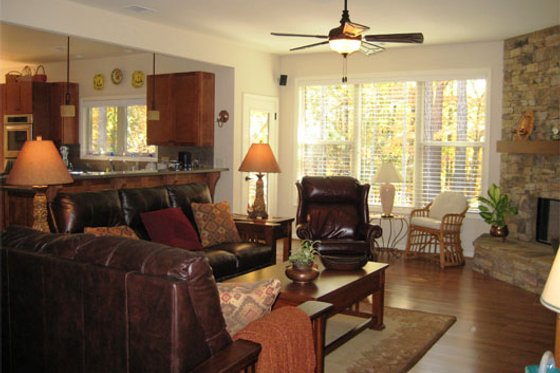 Photo 3 for Craftsman House Plan #437-52 - 3 bed, 2.5 bath