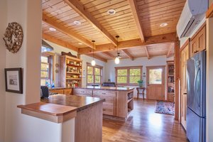 Interior - Kitchen for Cottage House Plan #890-8 - 4 bed, 1.5 bath