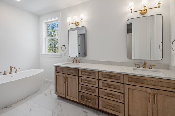 Photo 18 for Country House Plan #1080-7 - 5 bed, 4.5 bath