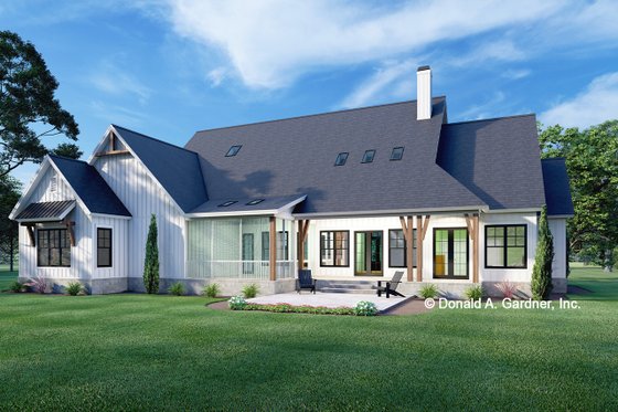 Exterior - Rear Elevation for Farmhouse House Plan #929-1190 - 4 bed, 4 bath