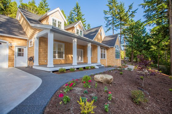 Exterior - Front Elevation 3 for Ranch House Plan #1070-9 - 4 bed, 2.5 bath