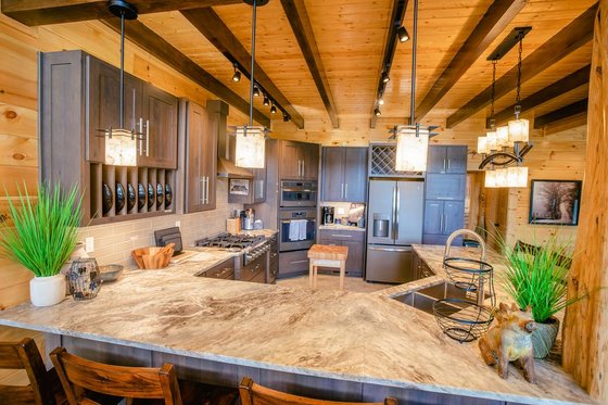 Interior - Kitchen for Cabin House Plan #123-121 - 6 bed, 5.5 bath