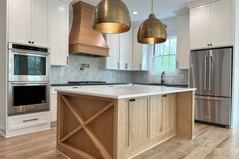 Dream House Plan - Interior - Kitchen 2 for Craftsman House Plan #437-140 - 4 bed, 5.5 bath