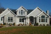 Traditional Style House Plan - 3 Beds 2.5 Baths 2426 Sq/Ft Plan #75-158 