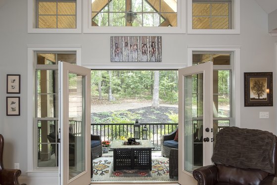 Interior - Family Room 1 for Craftsman House Plan #929-14 - 3 bed, 2 bath