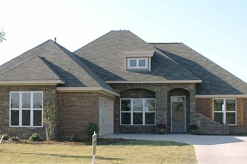 Dream House Plan - European Exterior - Front Elevation Plan #63-256