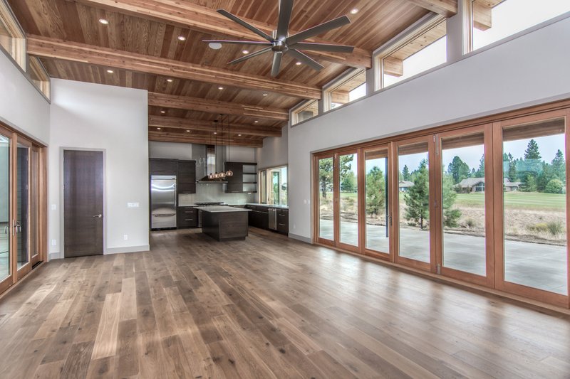 Dream House Plan - Interior - Family Room 1 for Modern House Plan #892-14 - 3 bed, 3.5 bath