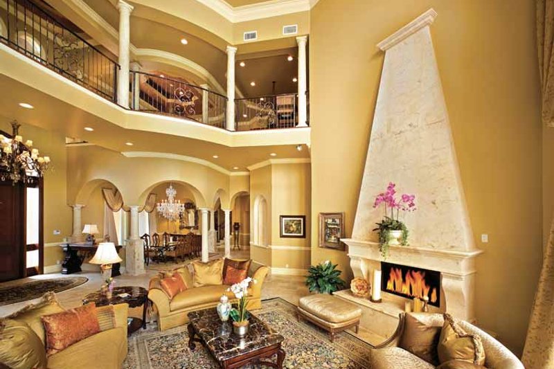 Home Plan - Interior - Family Room for Mediterranean House Plan #1017-14 - 5 bed, 5.5 bath