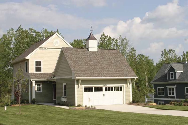 Architectural House Design - Exterior - Front Elevation for Country House Plan #928-110 - 3 bed, 2.5 bath