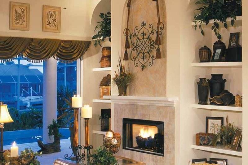Dream House Plan - Interior - Family Room for Mediterranean House Plan #930-318 - 3 bed, 2 bath