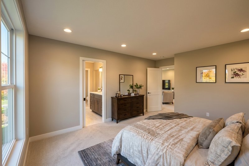 House Design - Interior - Master Bedroom 1 for Craftsman House Plan #51-1515 - 3 bed, 2.5 bath