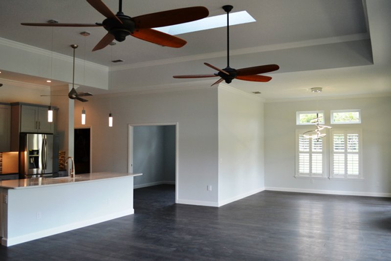 Home Plan - Interior - Dining Room for Colonial House Plan #1058-148 - 3 bed, 3 bath
