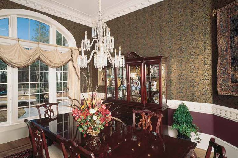 Home Plan - Interior - Dining Room for European House Plan #429-193 - 4 bed, 3.5 bath