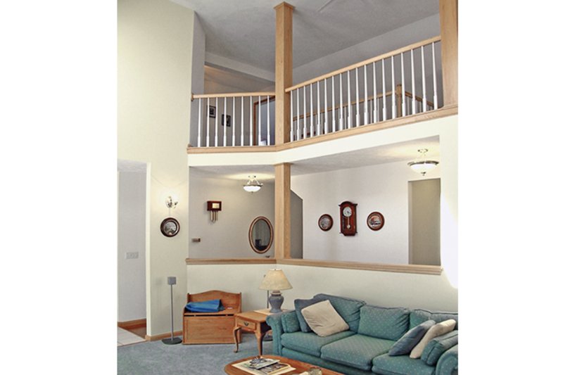 Dream House Plan - Interior - Family Room 1 for Traditional House Plan #314-277 - 3 bed, 3 bath